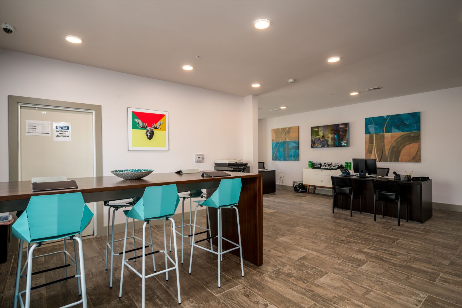 resident business center and coworking lounge